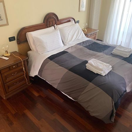 Appia Nuova Lucrezia Apartment Рим Экстерьер фото